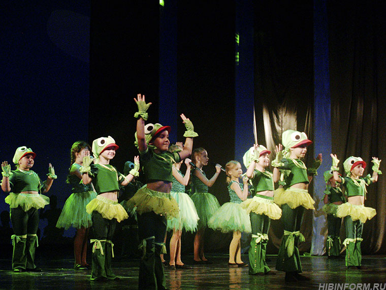 Театрально-хореографическая студия "Первые шаги"