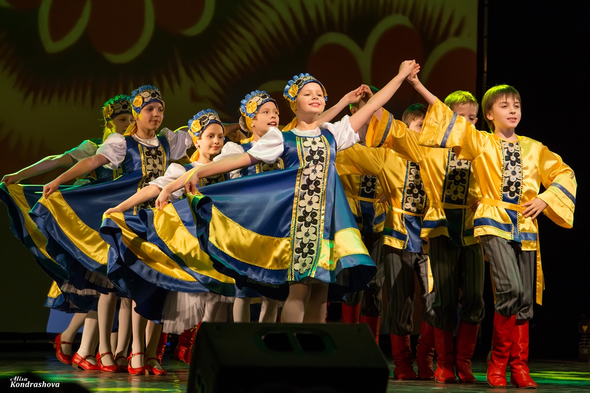 Ансамбль песни и танца "Заполярье" и ансамбль танца "Юность Заполярья" — фото 39