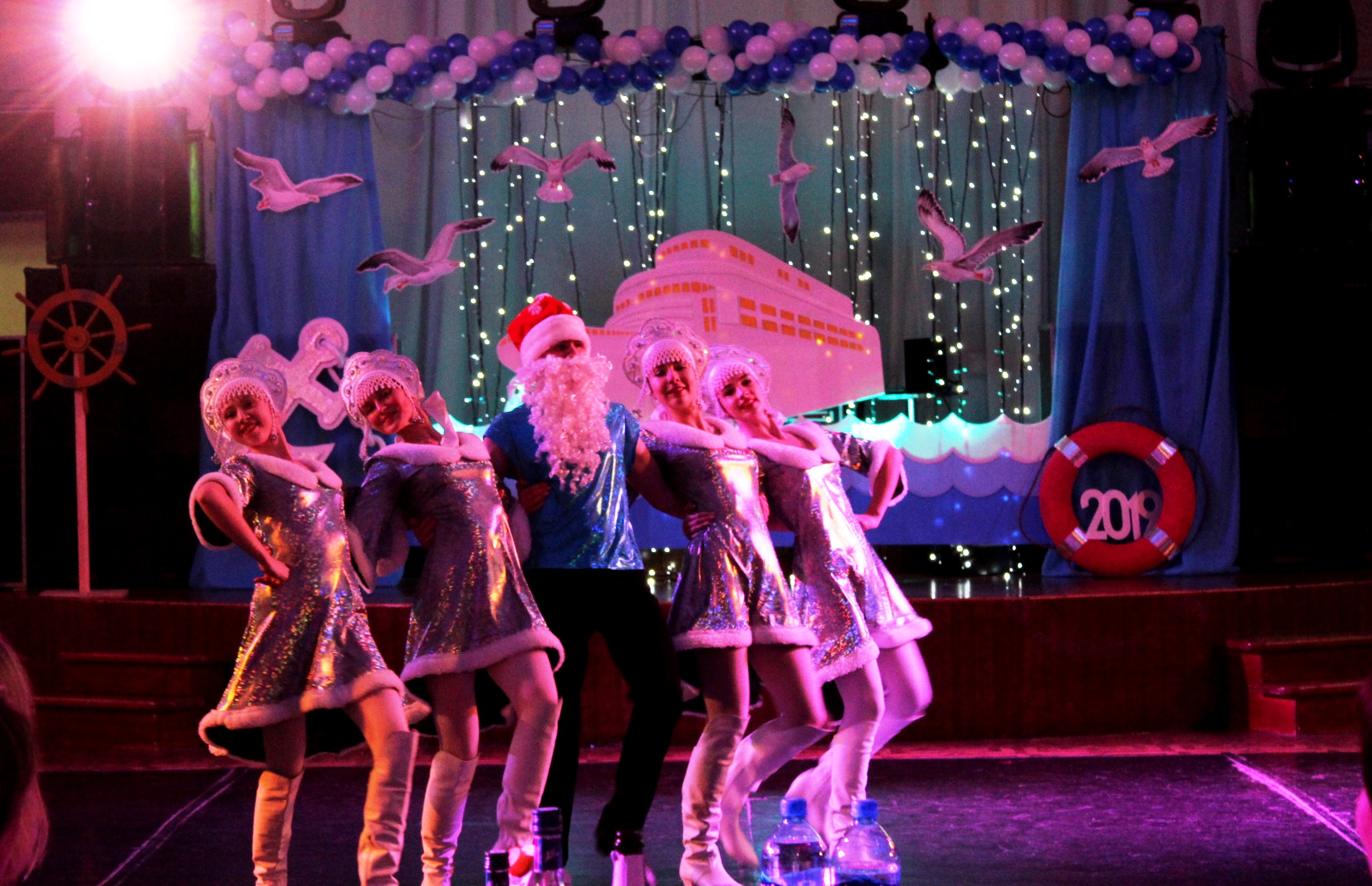 Ансамбль песни и танца "Заполярье" и ансамбль танца "Юность Заполярья" — фото 54