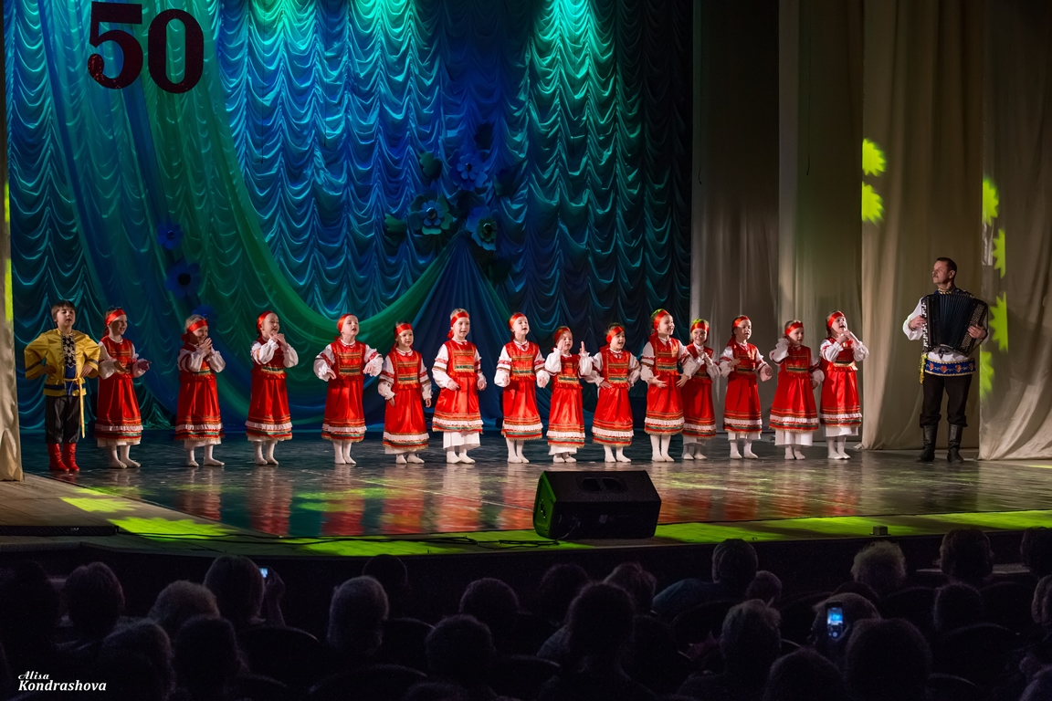 Ансамбль песни и танца "Заполярье" и ансамбль танца "Юность Заполярья" — фото 46