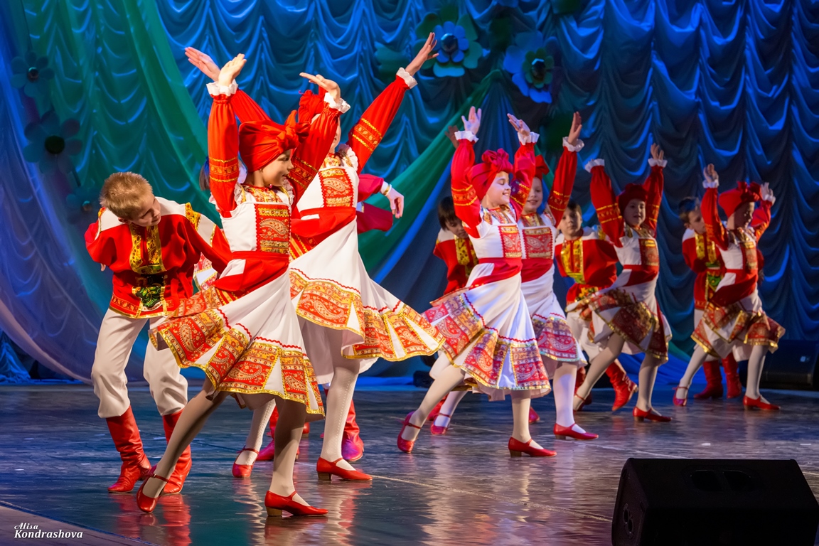 Ансамбль песни и танца "Заполярье" и ансамбль танца "Юность Заполярья" — фото 44