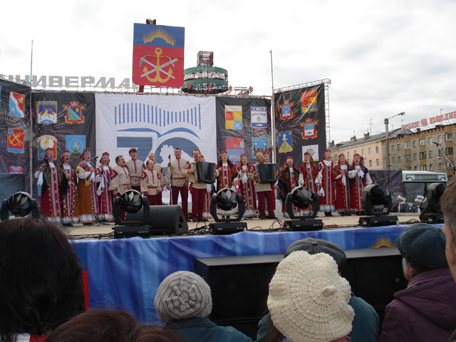 Ансамбль песни и танца "Заполярье" и ансамбль танца "Юность Заполярья" — фото 15