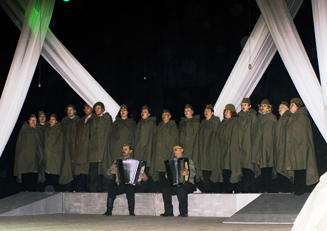 Ансамбль песни и танца "Заполярье" и ансамбль танца "Юность Заполярья" — фото 16