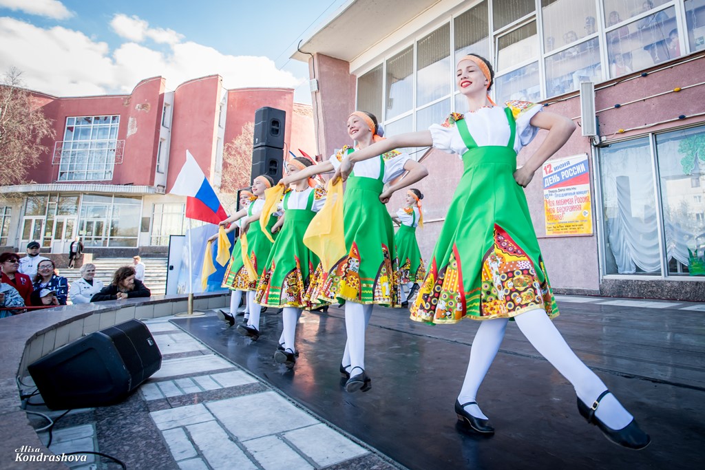 Ансамбль песни и танца "Заполярье" и ансамбль танца "Юность Заполярья" — фото 30