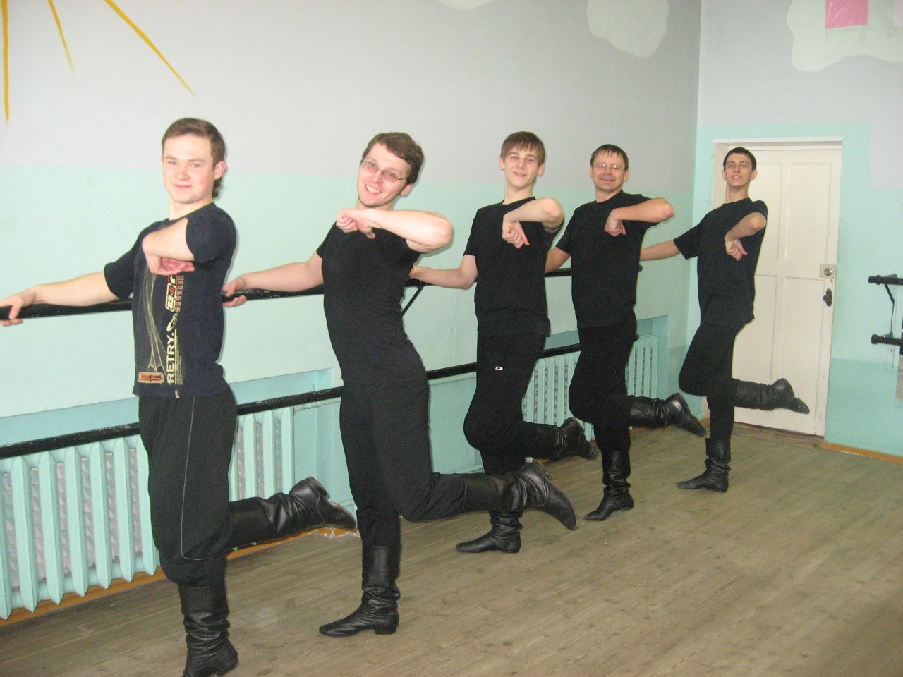 Ансамбль песни и танца "Заполярье" и ансамбль танца "Юность Заполярья" — фото 27