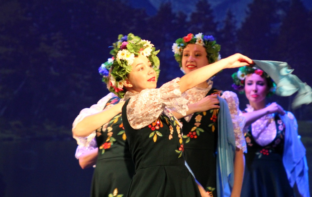 Ансамбль песни и танца "Заполярье" и ансамбль танца "Юность Заполярья" — фото 56