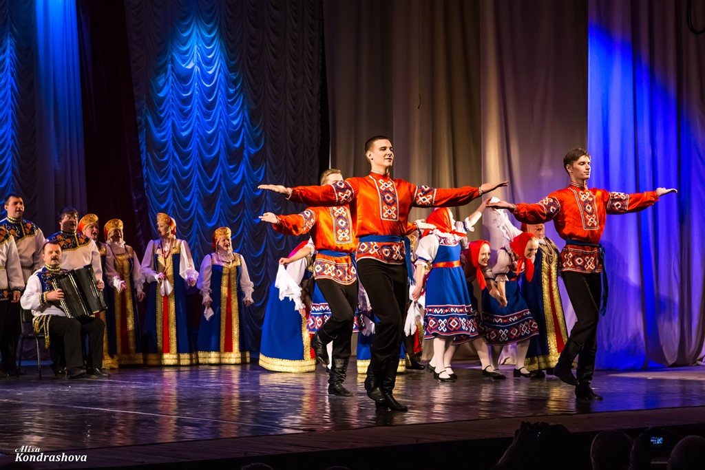 Ансамбль песни и танца "Заполярье" и ансамбль танца "Юность Заполярья" — фото 34