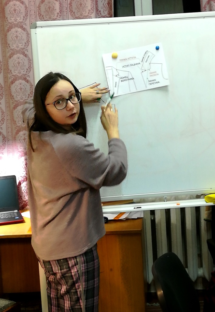 Студия дизайна и пошива одежды "Рукодельница"