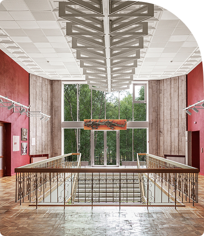 Экспозиция слева