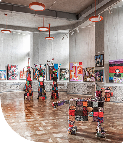 Экспозиция справа